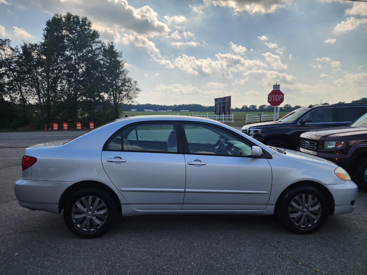 Toyota Corolla LE 2006