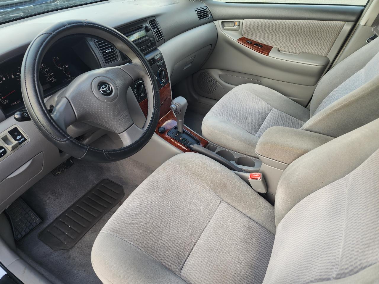 Toyota Corolla LE 2006