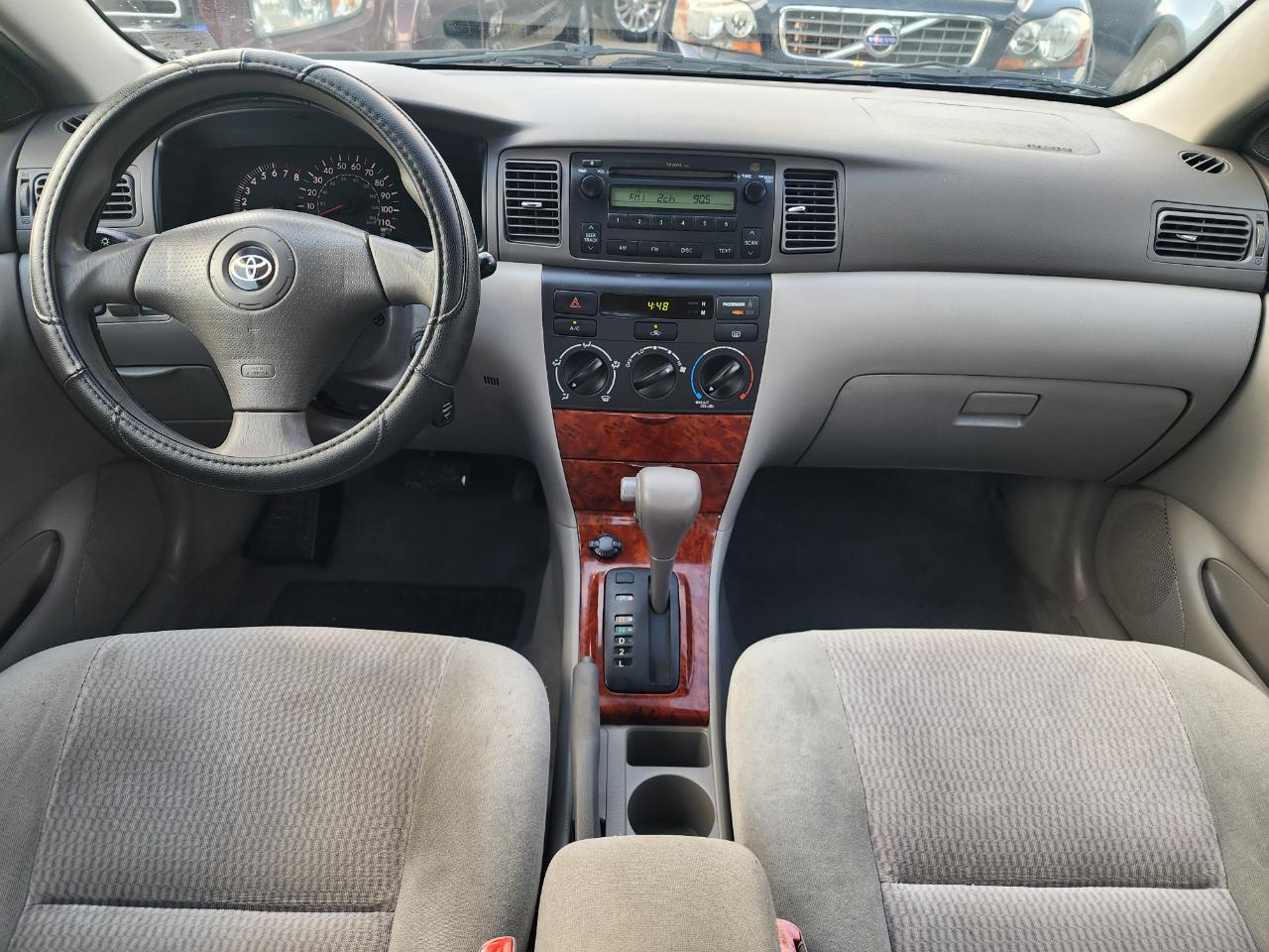 Toyota Corolla LE 2006