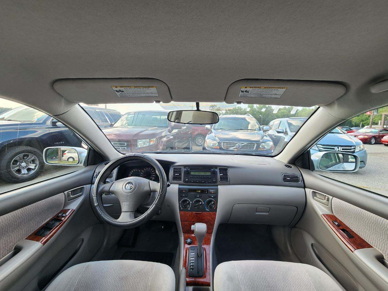 Toyota Corolla LE 2006