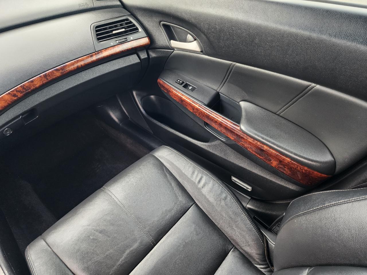 Honda Crosstour EX-L V-6 4WD w/ Navigation 2012