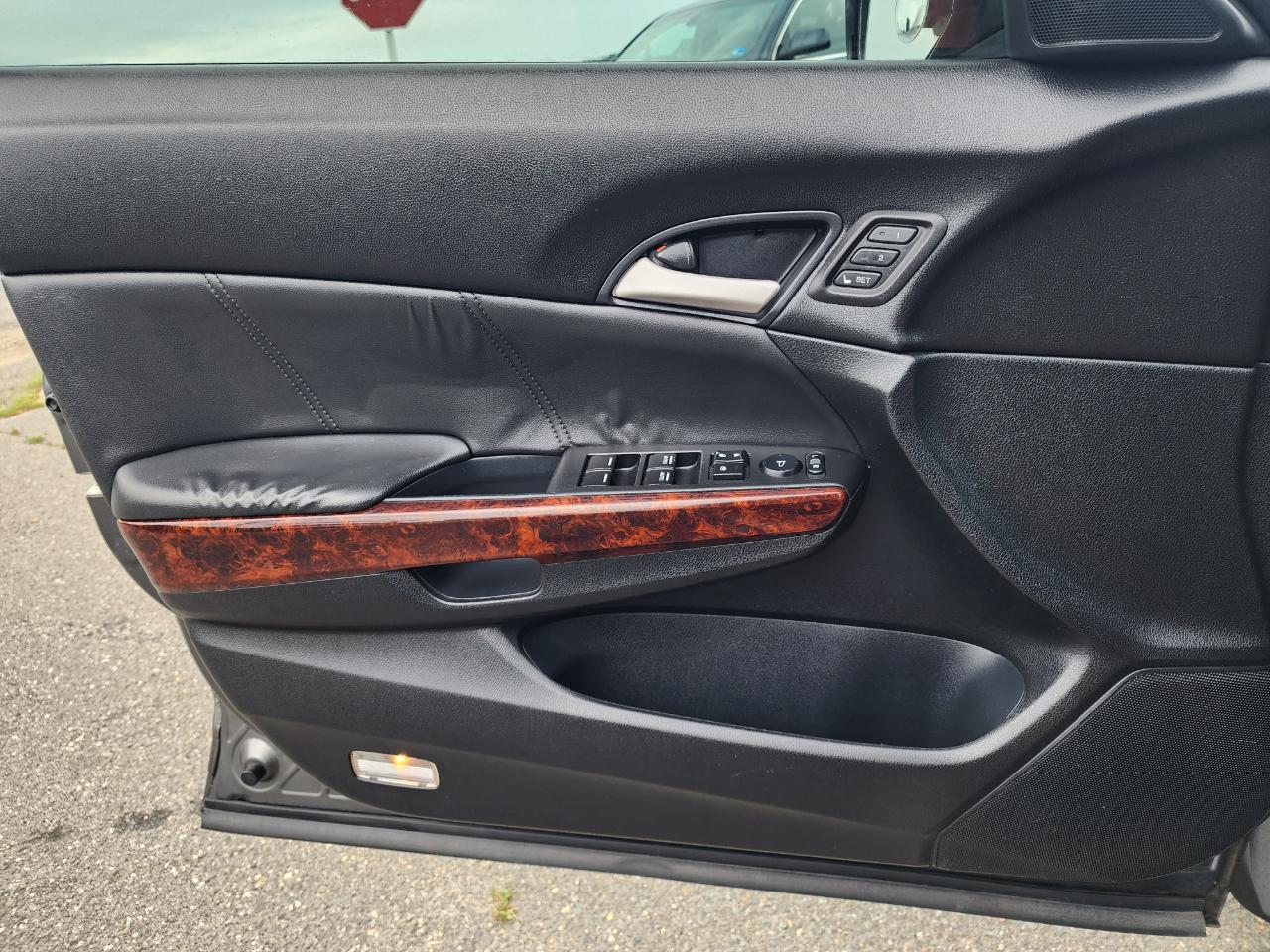 Honda Crosstour EX-L V-6 4WD w/ Navigation 2012
