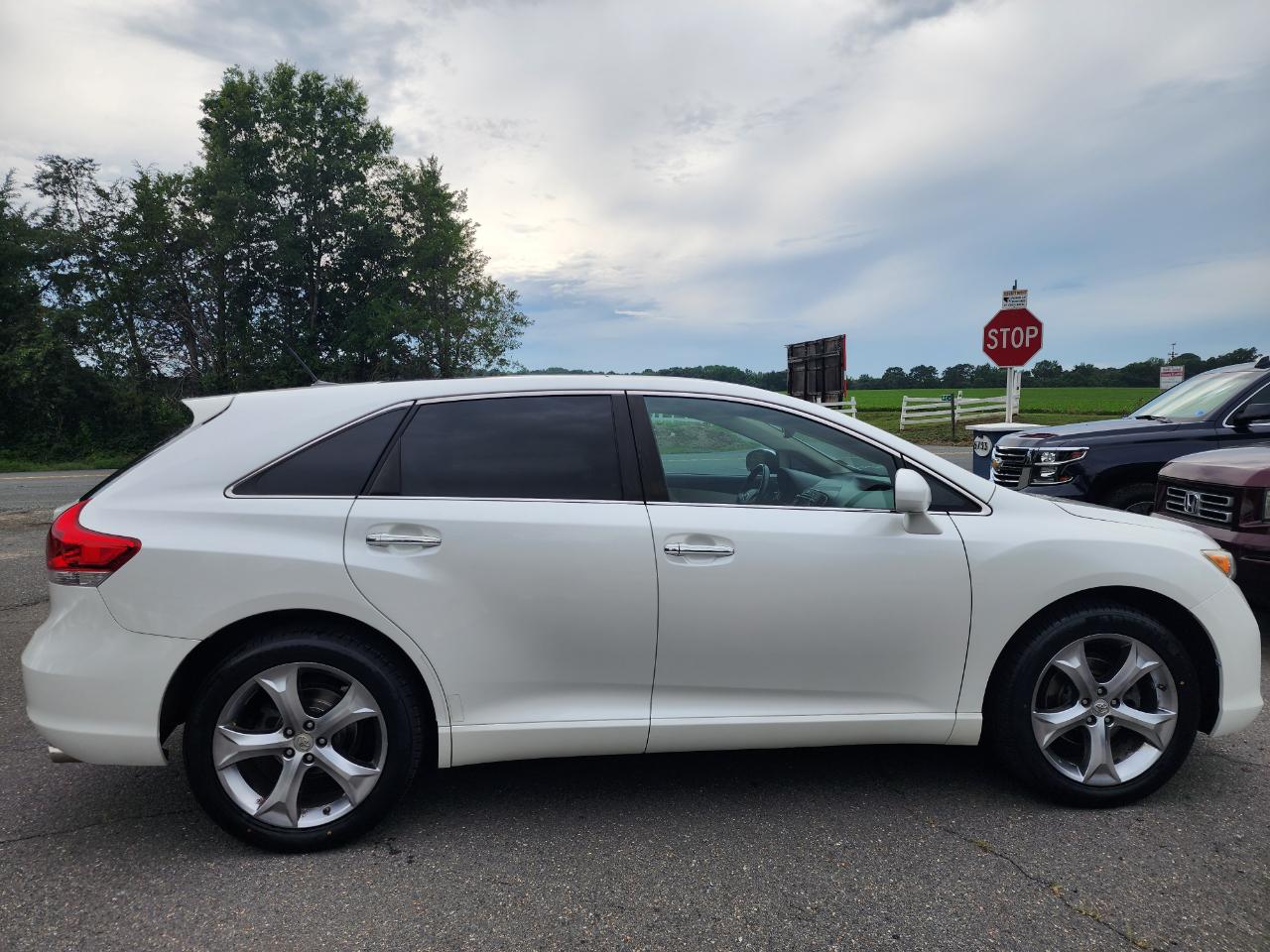 Toyota Venza AWD V6 2011