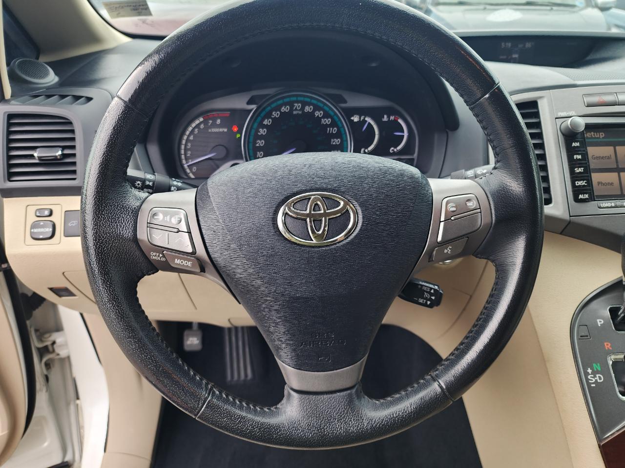 Toyota Venza AWD V6 2011