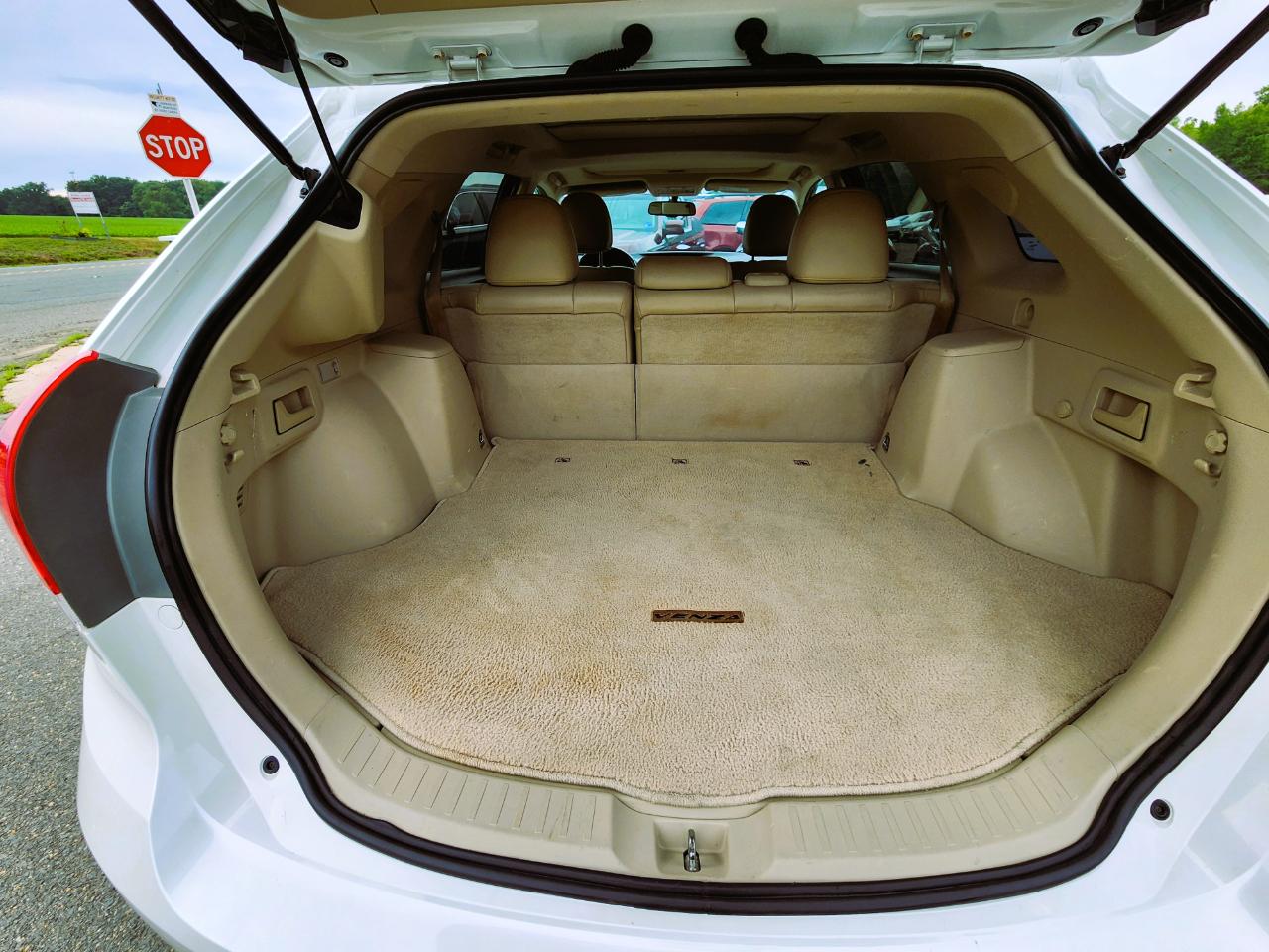 Toyota Venza AWD V6 2011