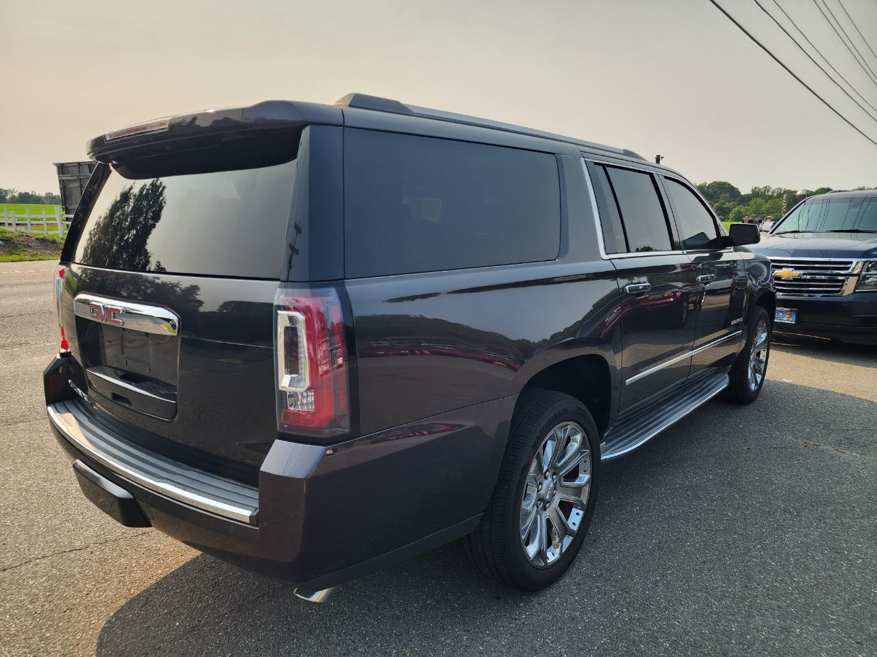 GMC Yukon XL Denali 2WD 2016