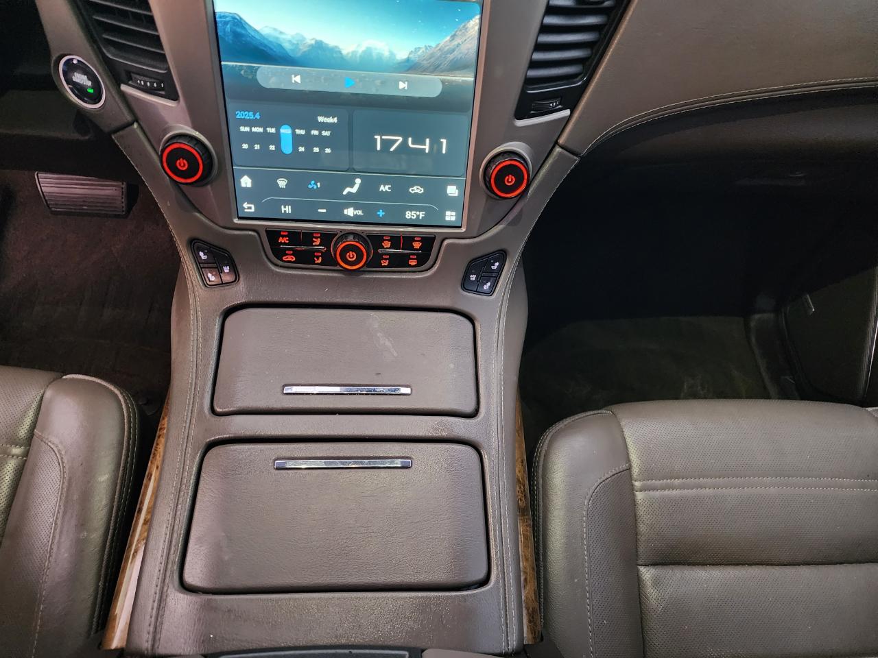 GMC Yukon XL Denali 2WD 2016