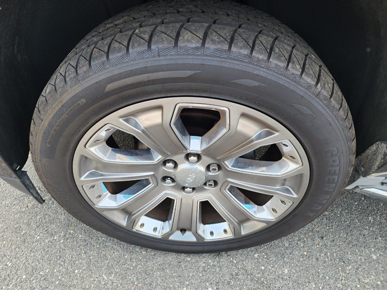 GMC Yukon XL Denali 2WD 2016