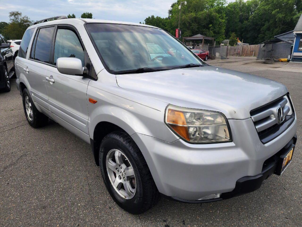 Honda Pilot EX w/Leather and Navigation 2006