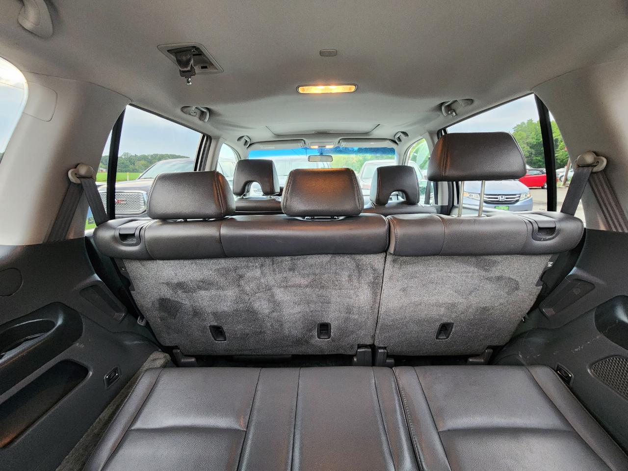 Honda Pilot EX w/Leather and Navigation 2006