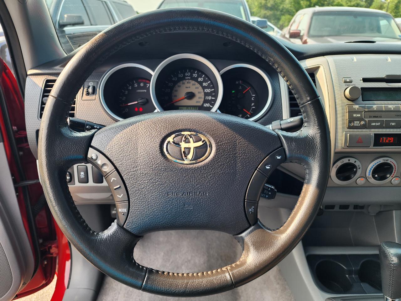 Toyota Tacoma PreRunner Double Cab V6 Auto 2WD 2010