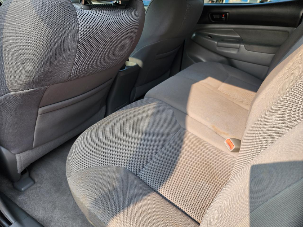 Toyota Tacoma PreRunner Double Cab V6 Auto 2WD 2010