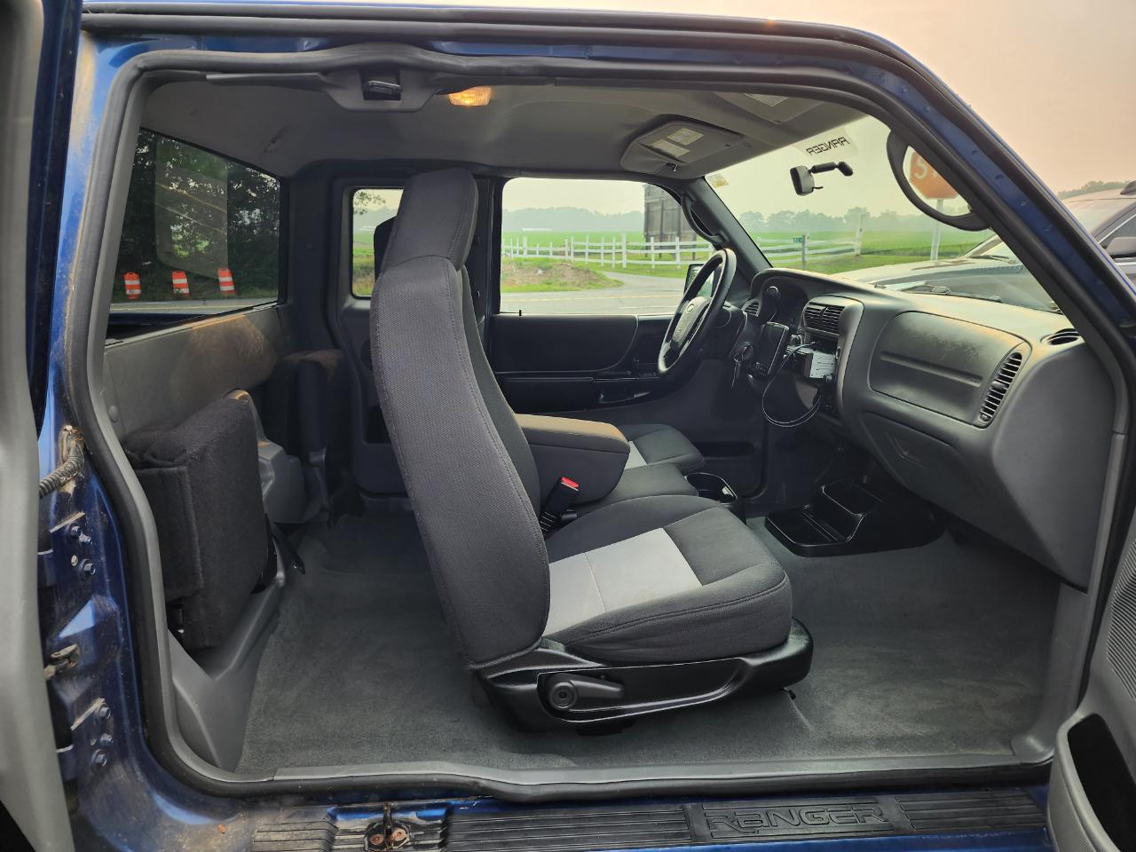 Ford Ranger Supercab Styleside 125" WB XLT 4WD 2007