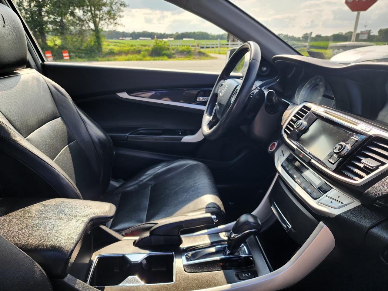 Honda Accord EX-L V6 Coupe AT 2015