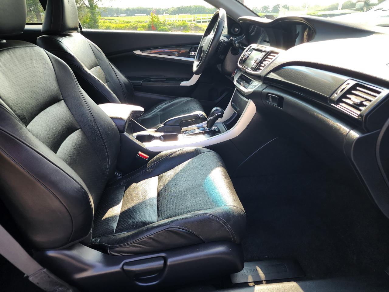Honda Accord EX-L V6 Coupe AT 2015