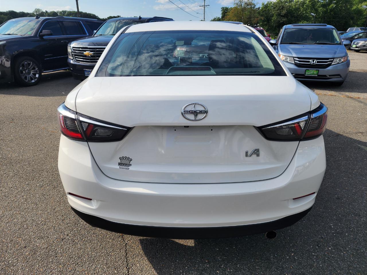 Scion iA 6A 2016