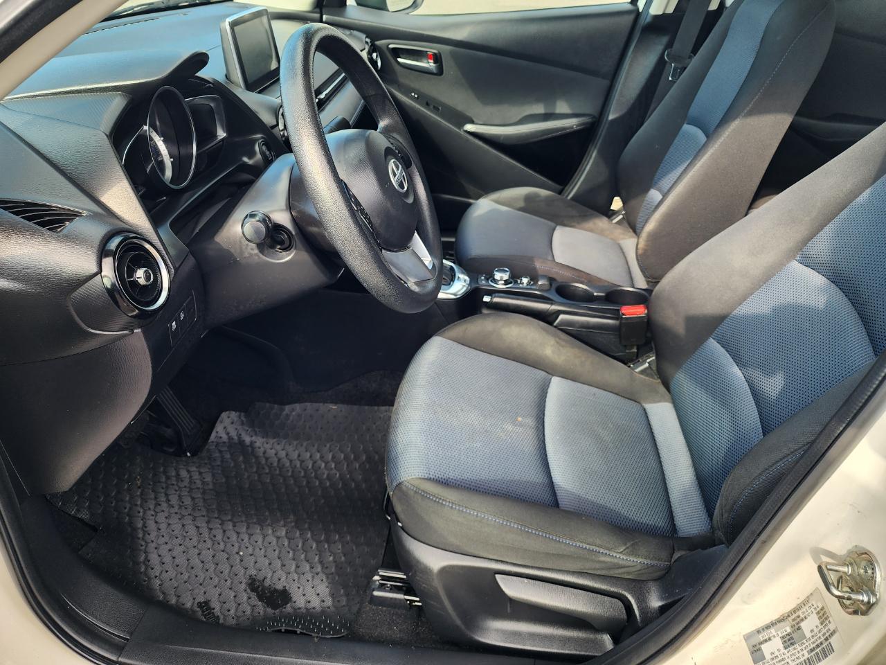 Scion iA 6A 2016