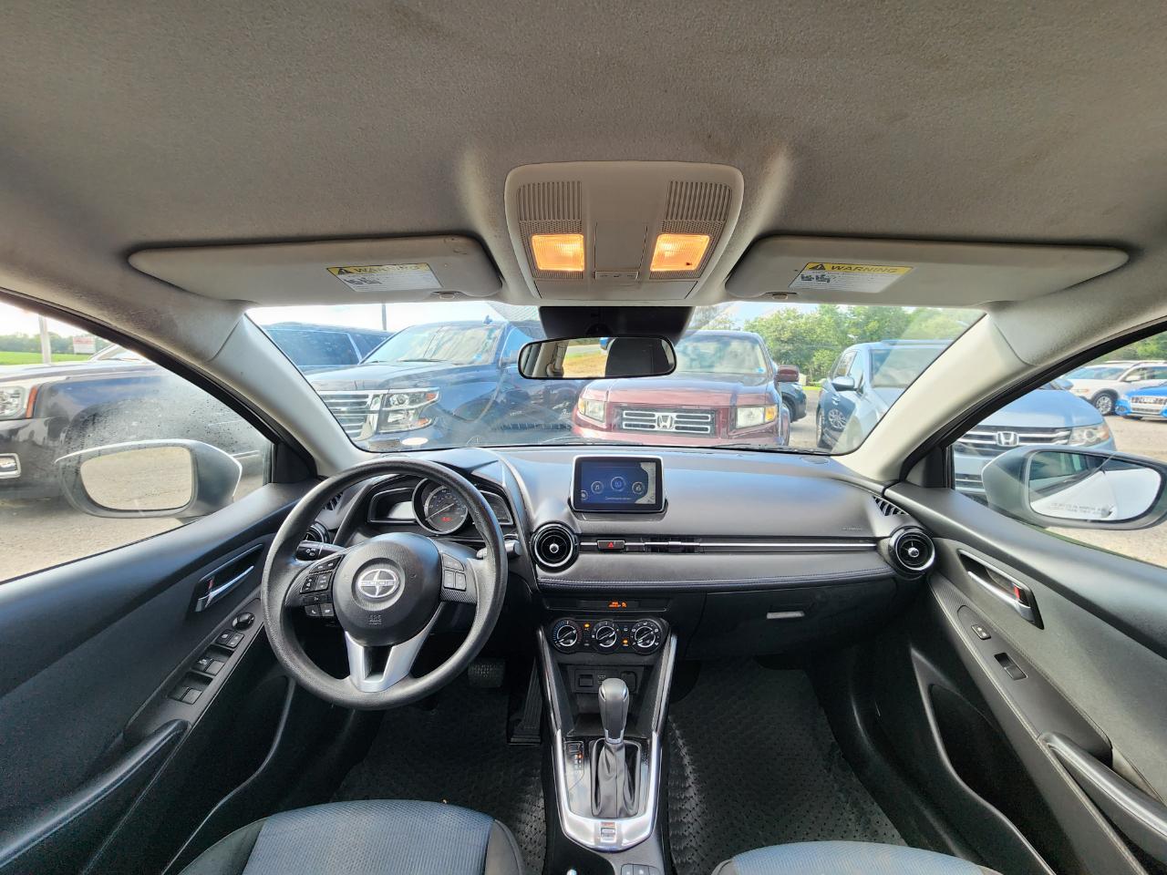Scion iA 6A 2016