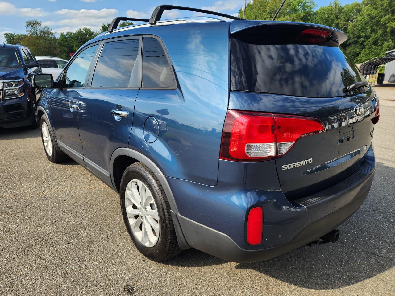 Kia Sorento EX V6 2WD 2014
