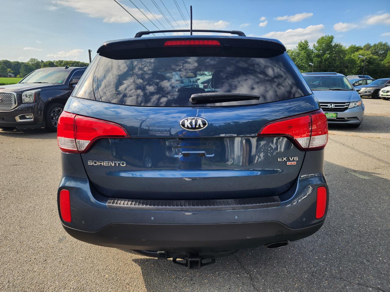 Kia Sorento EX V6 2WD 2014