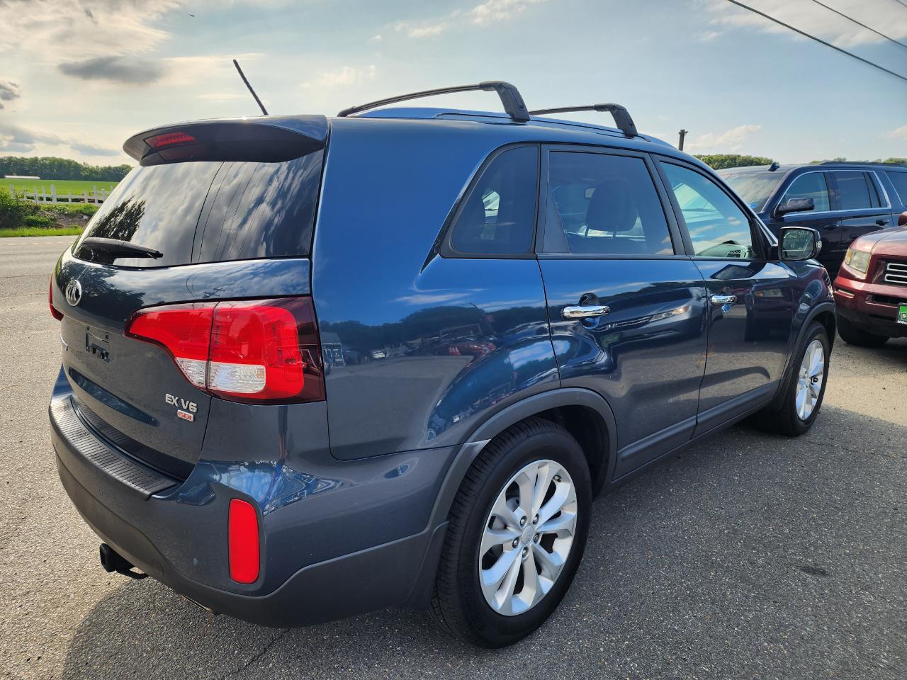 Kia Sorento EX V6 2WD 2014