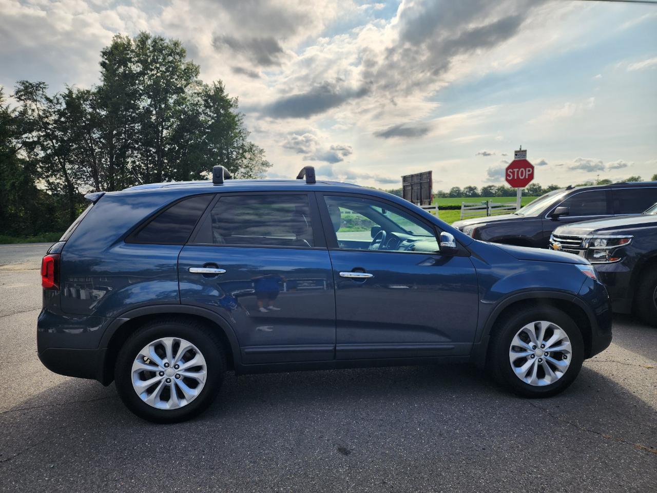 Kia Sorento EX V6 2WD 2014