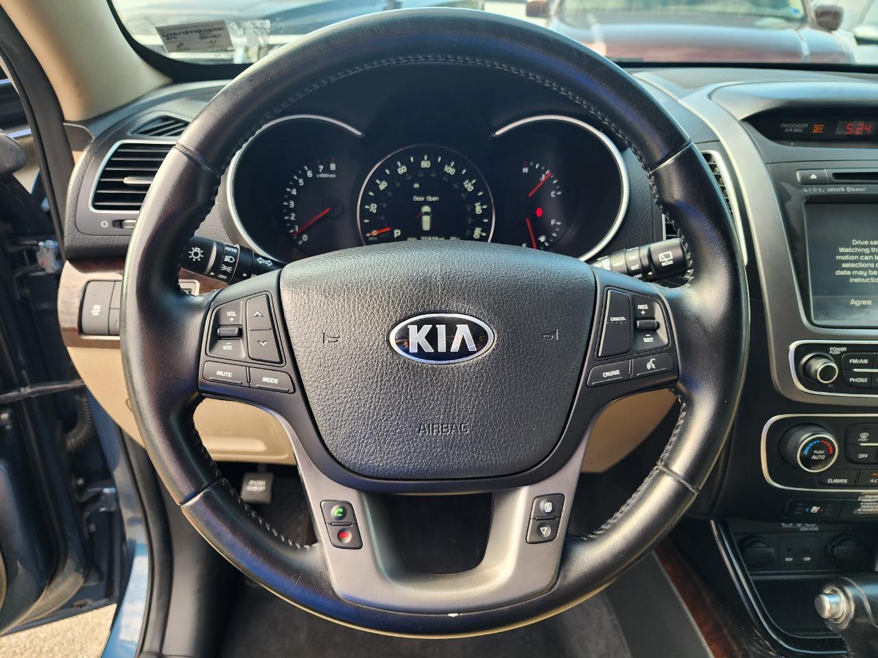 Kia Sorento EX V6 2WD 2014