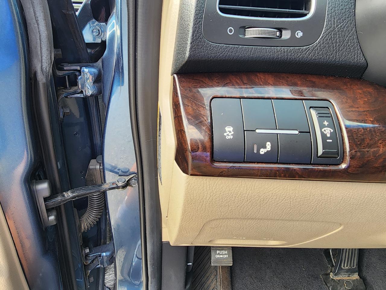 Kia Sorento EX V6 2WD 2014