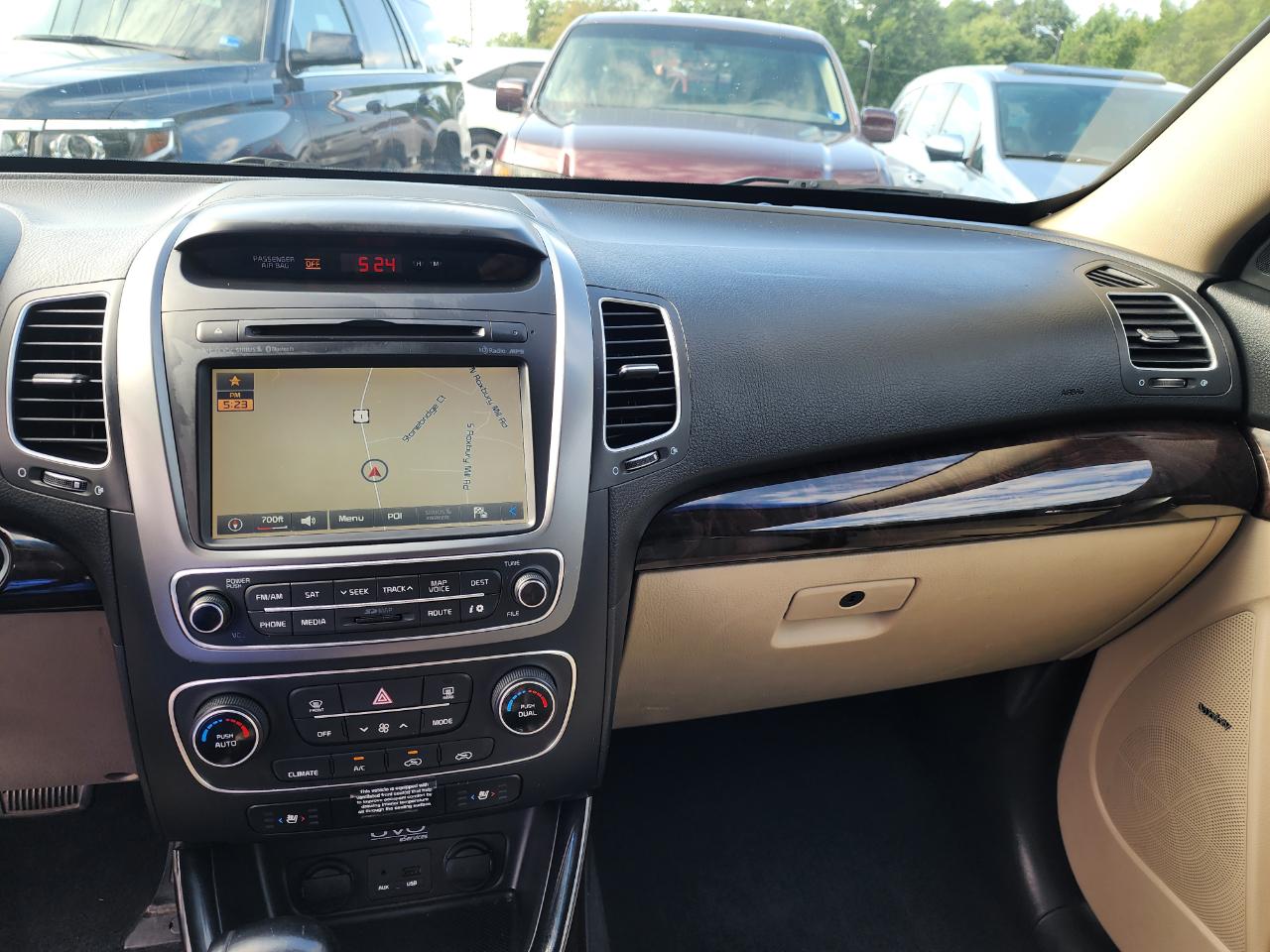 Kia Sorento EX V6 2WD 2014