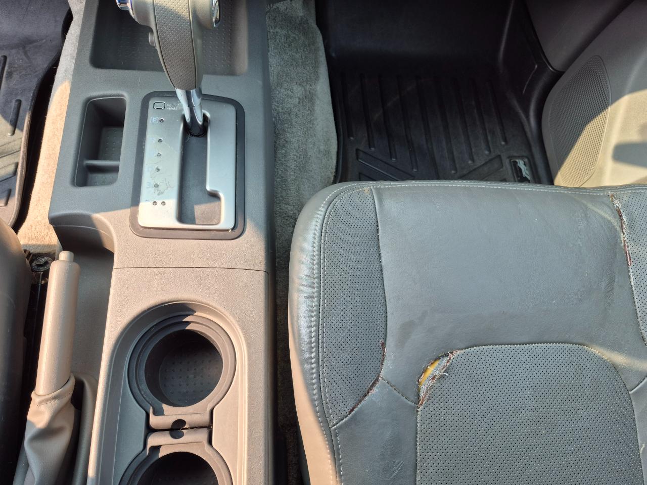 Nissan Frontier SL Crew Cab 4WD 2012