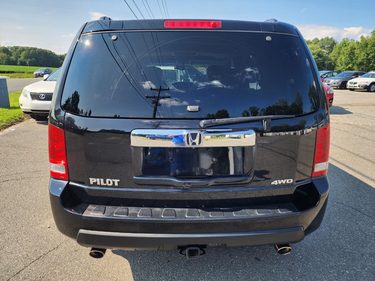 Honda Pilot EX-L 4WD 5-Spd AT with DVD 2011