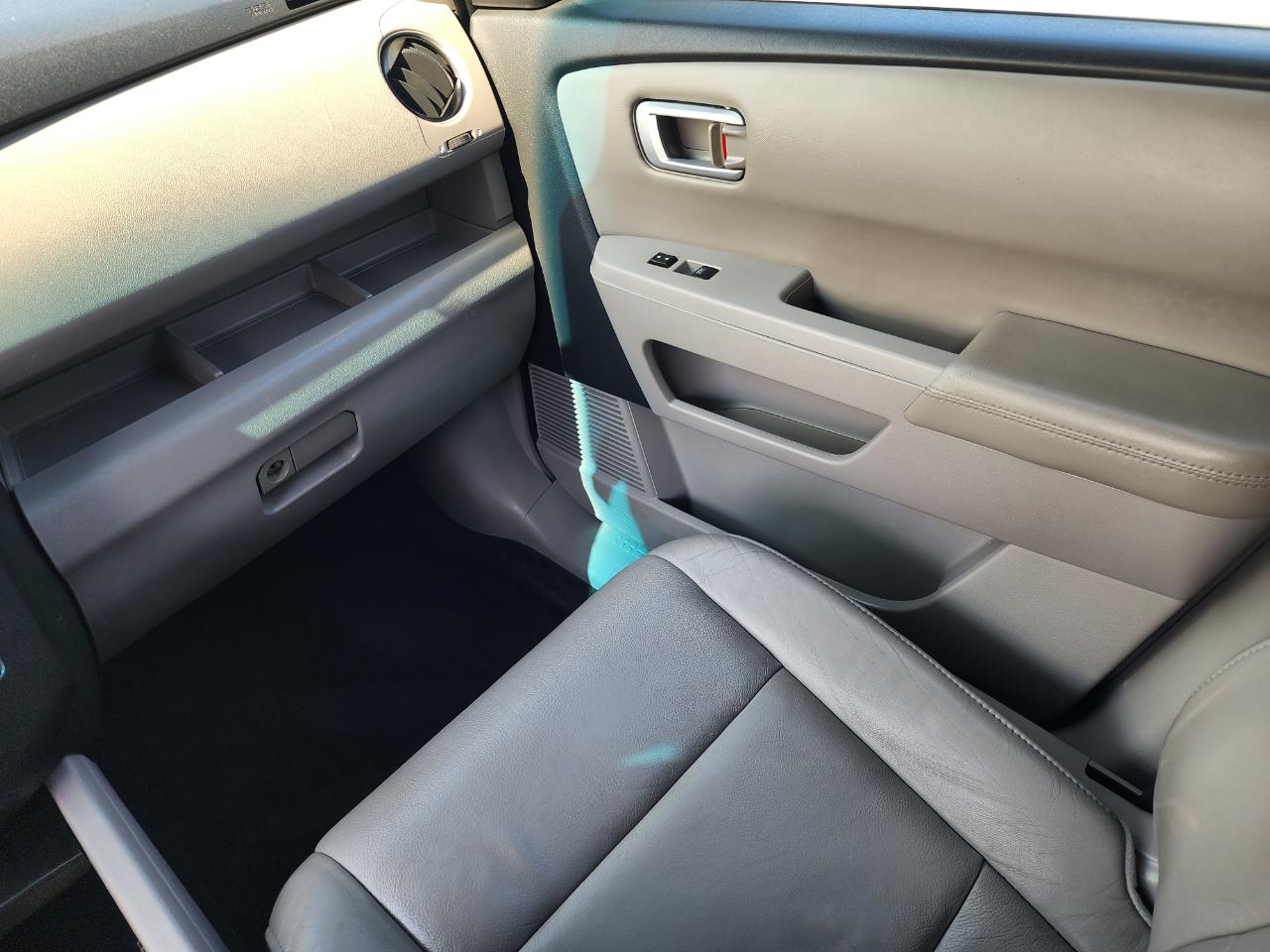 Honda Pilot EX-L 4WD 5-Spd AT with DVD 2011
