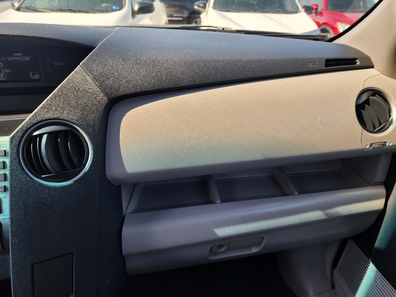 Honda Pilot EX-L 4WD 5-Spd AT with DVD 2011