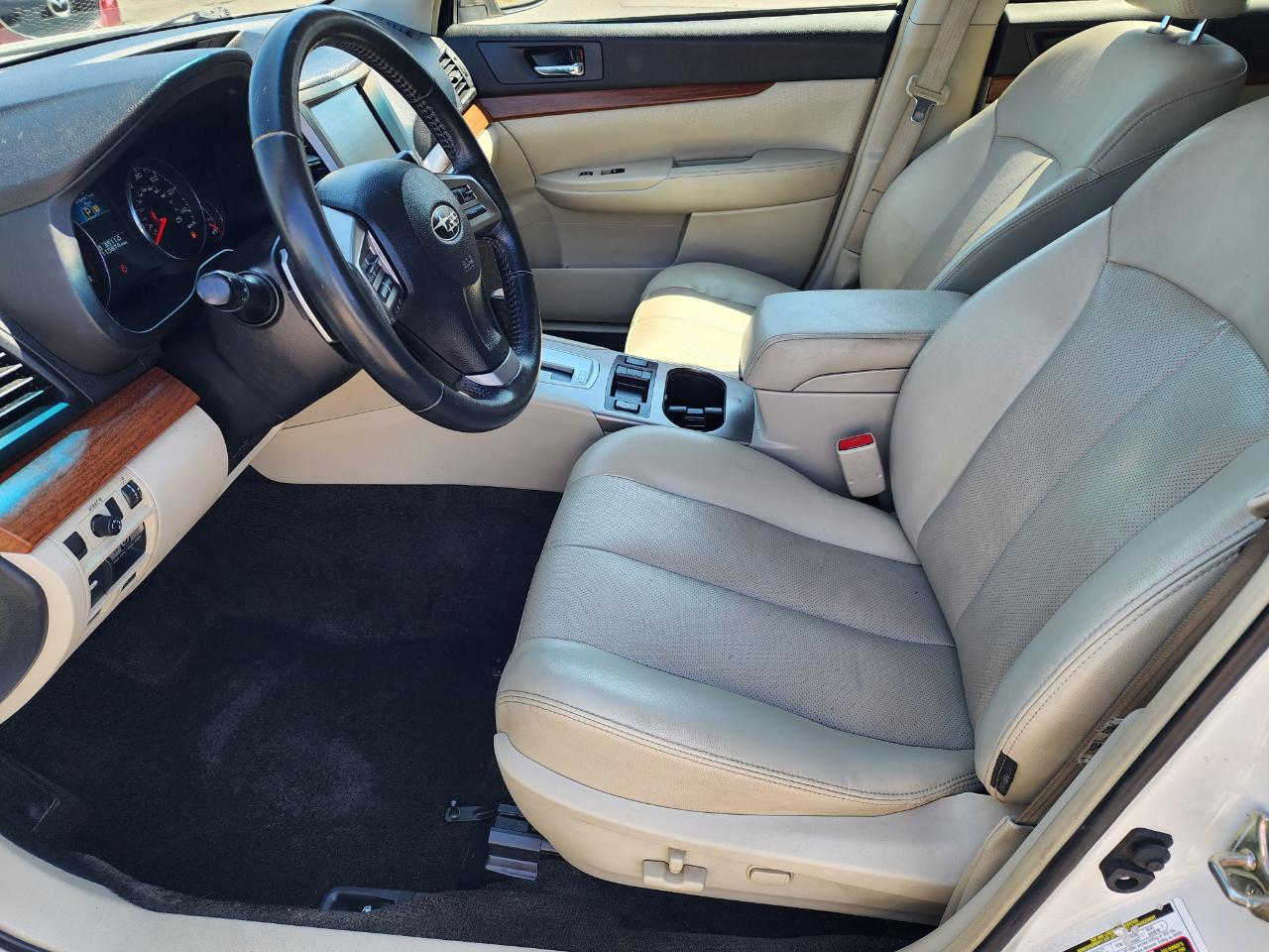 Subaru Outback 2.5i Limited 2014
