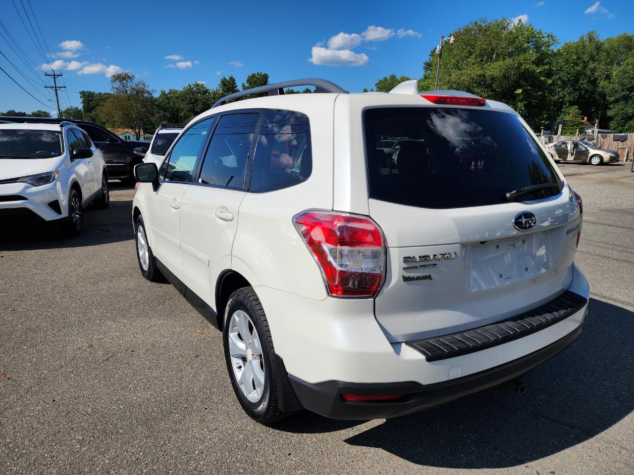 Subaru Forester 2.5i Premium PZEV CVT 2016