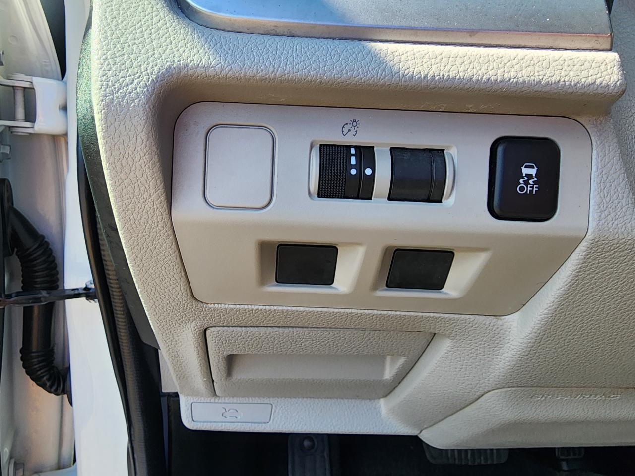 Subaru Forester 2.5i Premium PZEV CVT 2016