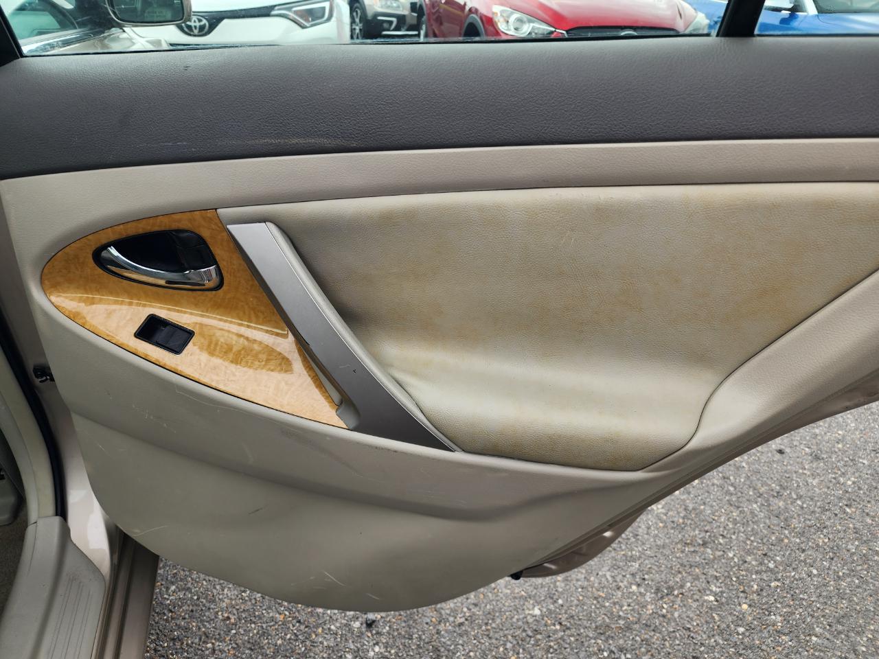 Toyota Camry XLE 4D Sedan 2007