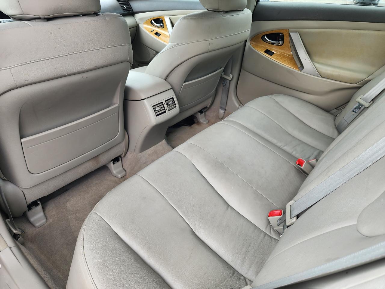 Toyota Camry XLE 4D Sedan 2007