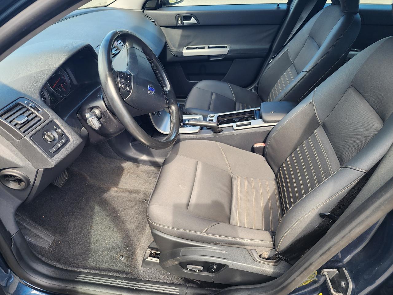 Volvo S40 2.4i 2009