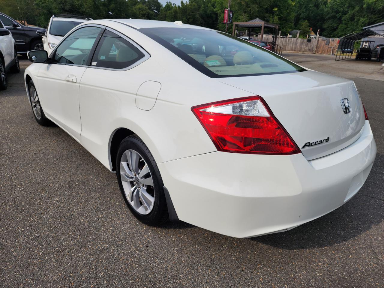 Honda Accord EX-L Coupe AT 2009