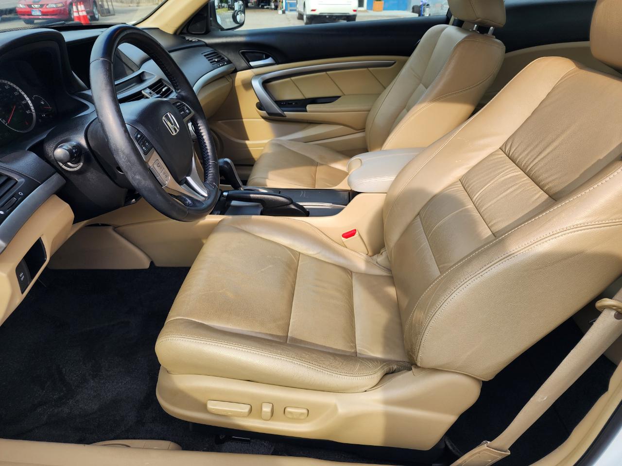 Honda Accord EX-L Coupe AT 2009