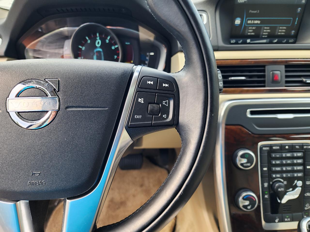Volvo XC70 3.0 Premier 4WD 2015