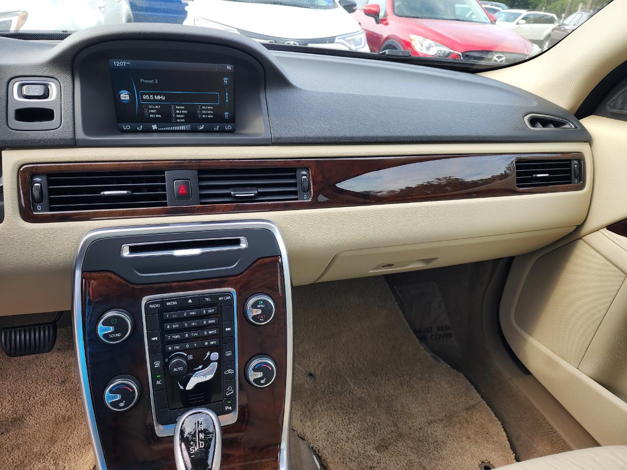 Volvo XC70 3.0 Premier 4WD 2015