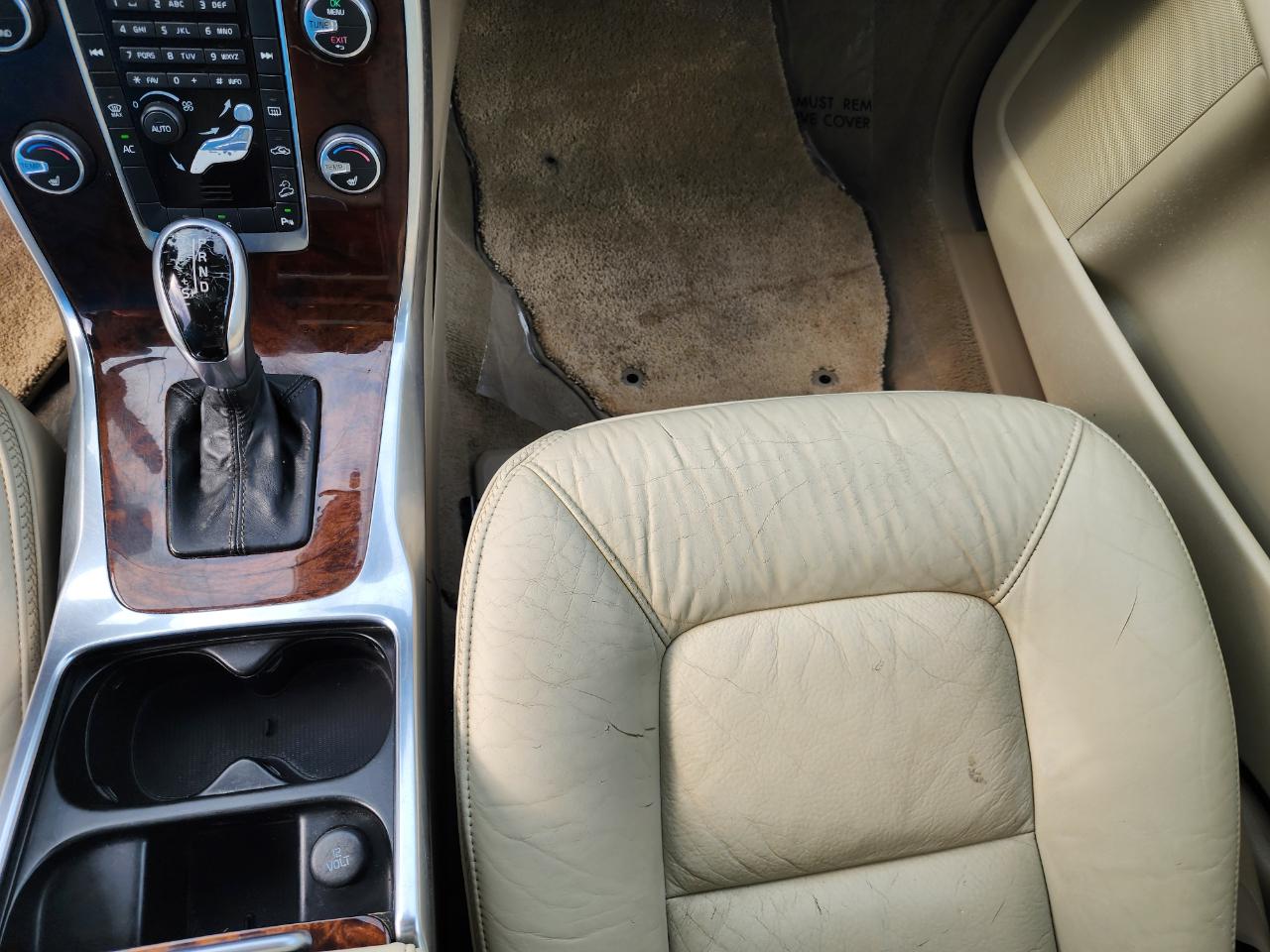 Volvo XC70 3.0 Premier 4WD 2015