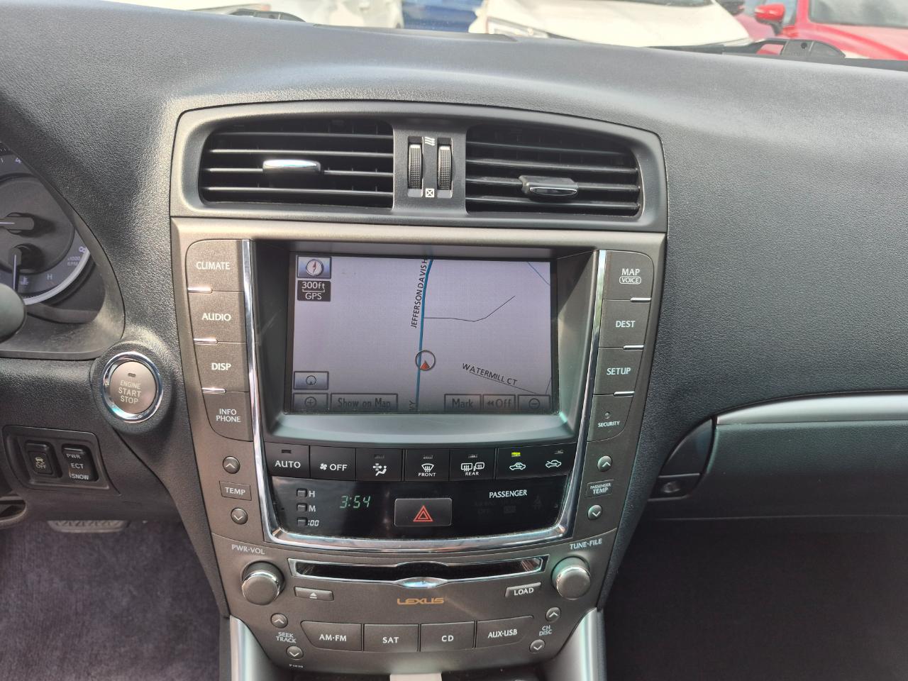 Lexus IS 250 RWD 2011