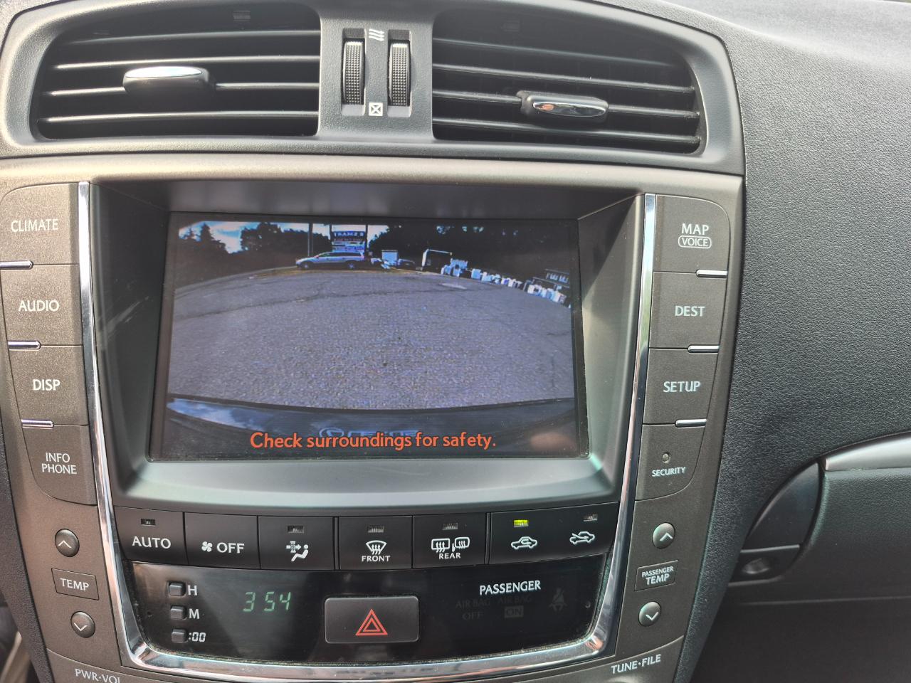 Lexus IS 250 RWD 2011