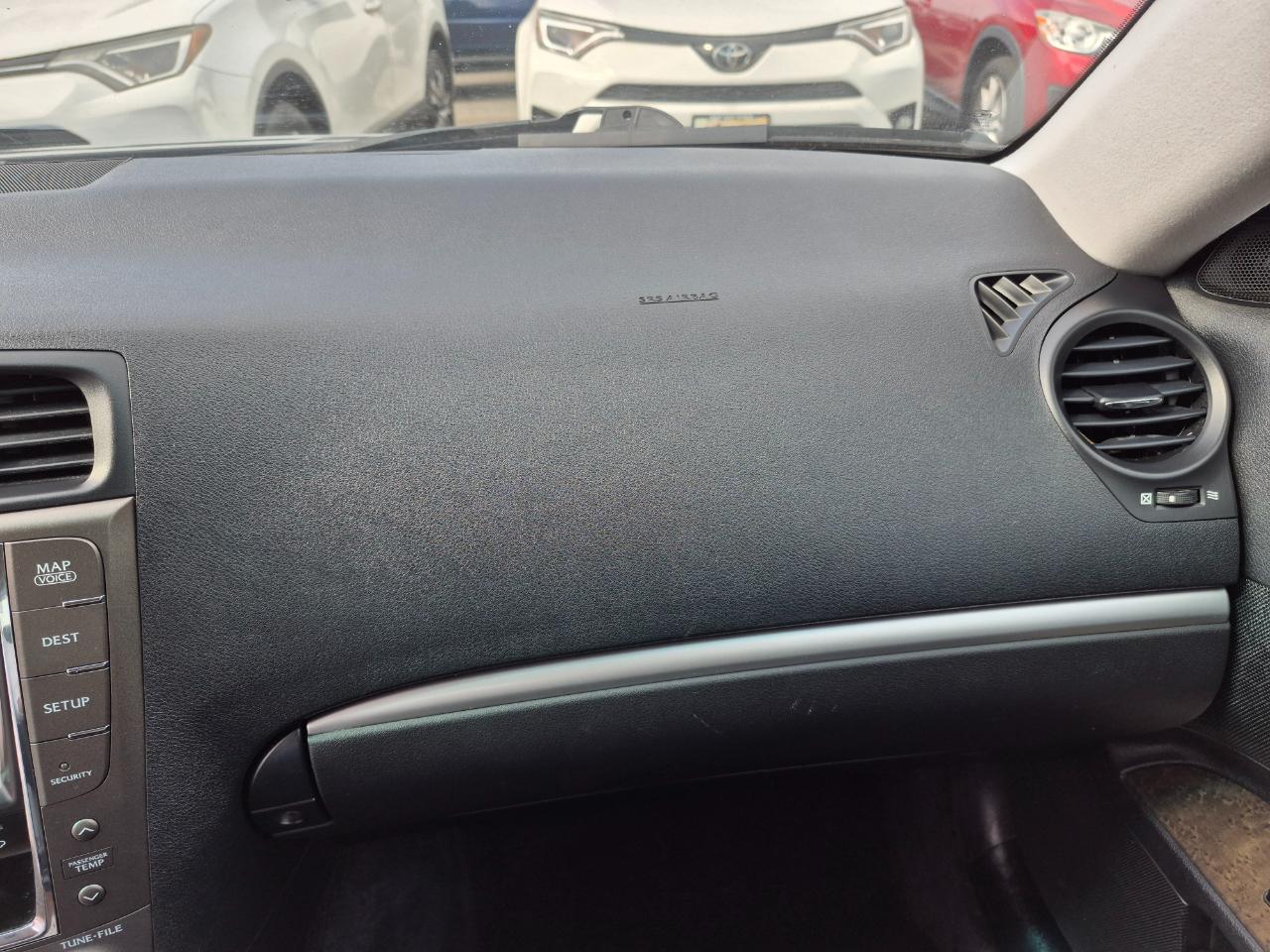 Lexus IS 250 RWD 2011