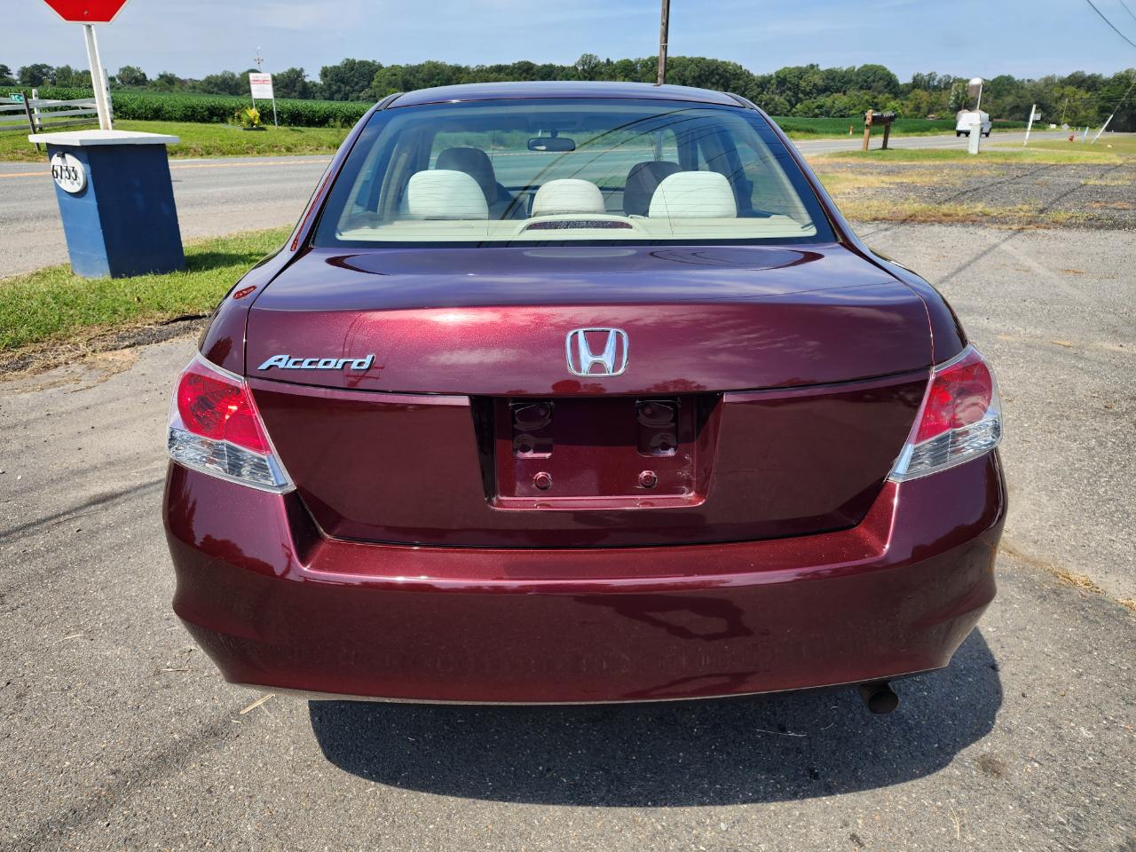 Honda Accord LX sedan AT 2009