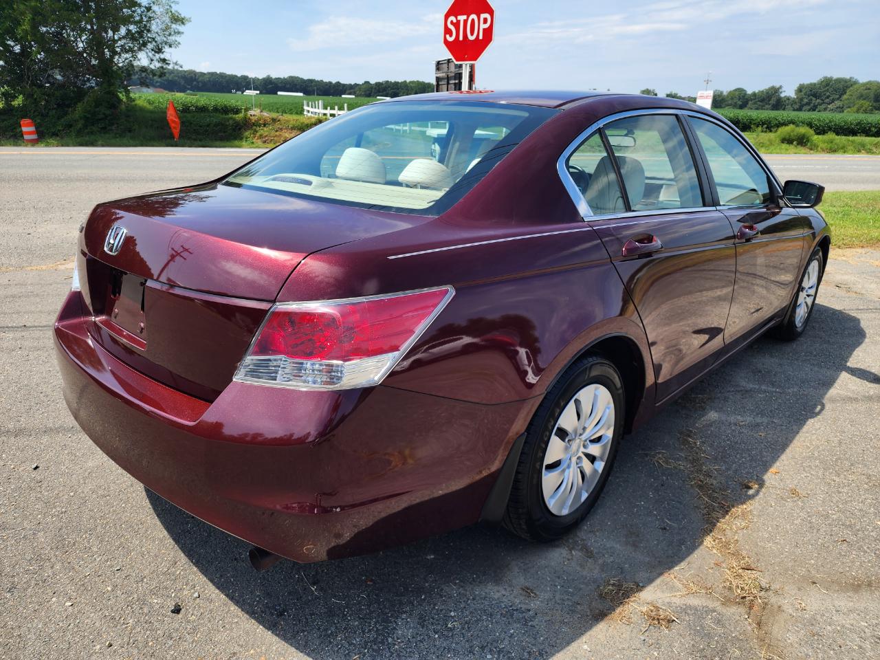 Honda Accord LX sedan AT 2009
