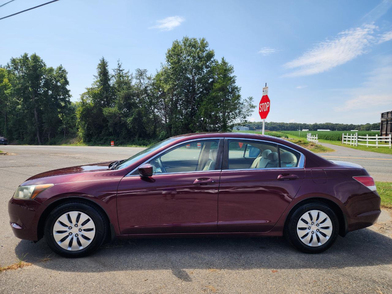Honda Accord LX sedan AT 2009